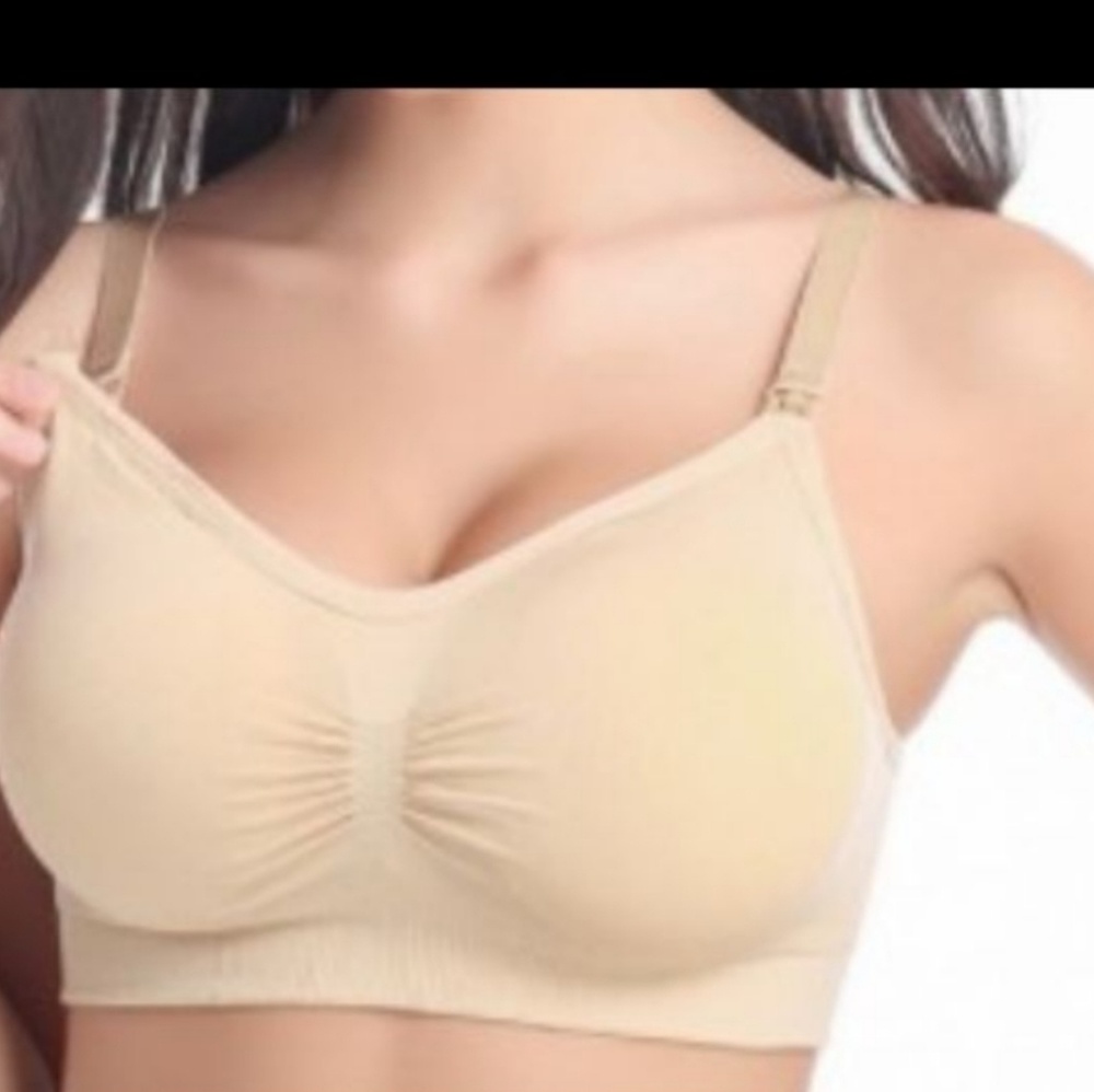 Breastfeeding bras